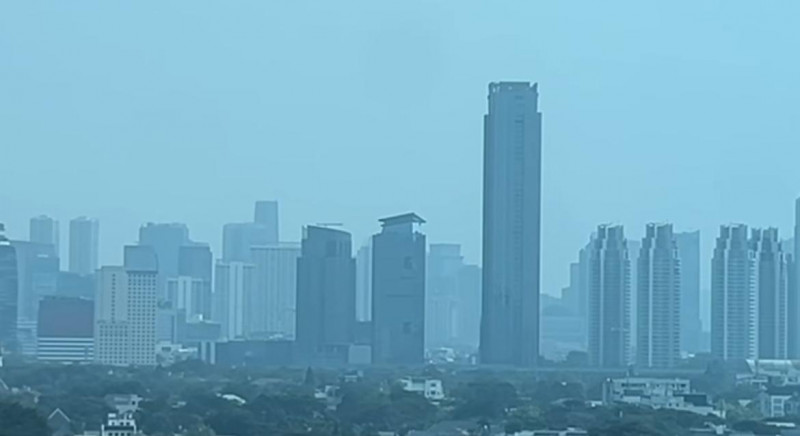 Asap Karhutla Kalimantan Masuk Atmosfer Jakarta, BMKG Minta Warga Pakai Masker