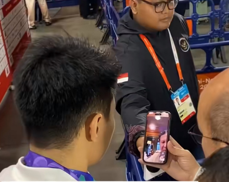 Luar Biasa! Rahmat Erwin Abdullah Raih Emas Asian Games 2026 dan Pecahkan 2 Rekor Dunia Sekaligus