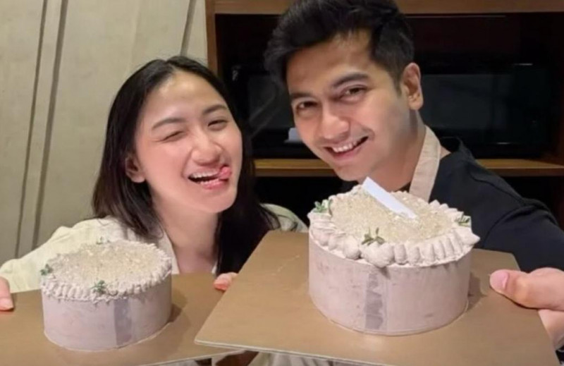 Teuku Ryan Go Public Pacari Stephanie Giscka,Tapi Belum Berani Kenalkan Ke Moana!