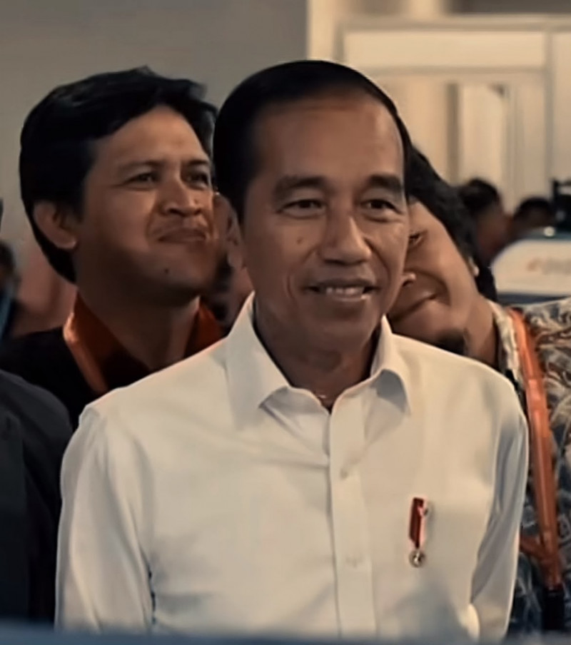 JOKOWI SIAP HADIR DI SIDANG ROY SURYO, BAWA IJAZAH SD SAMPAI UGM