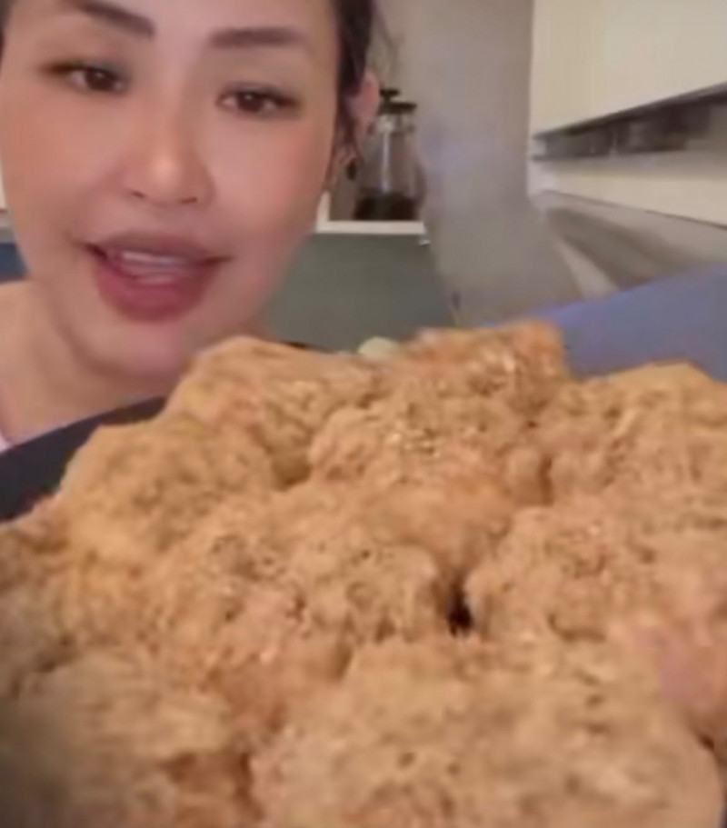 Dari Panggung Duo Ratu ke Dapur Donat, Perjalanan Pinkan Mambo Banting Setir Jualan Kue