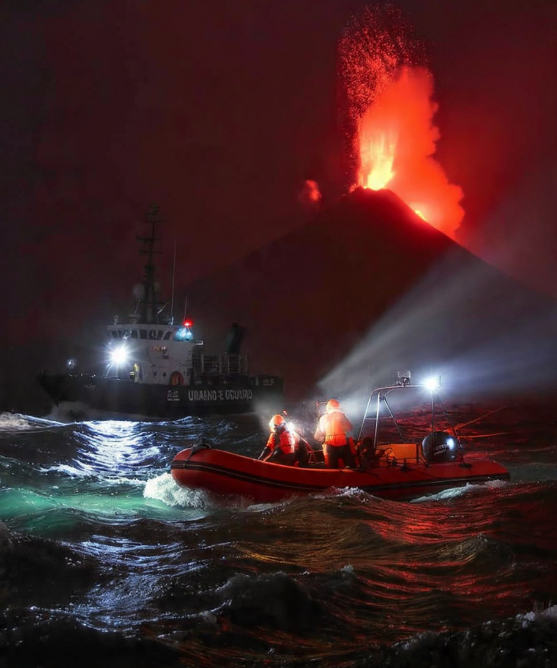 Tragis! 5 Pewarta Hilang Saat Tugas Liputan Erupsi Gunung Anak Krakatau