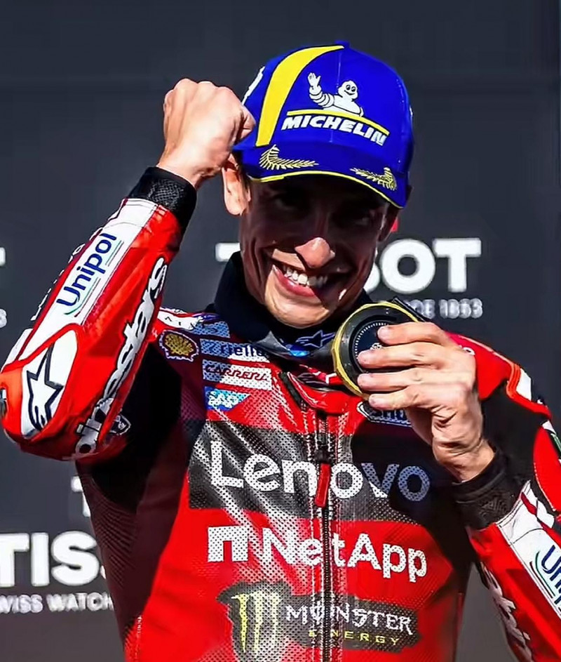 MARC MARQUEZ MENANG DI JEPANG, PANGKAS JARAK JADI 2 POIN